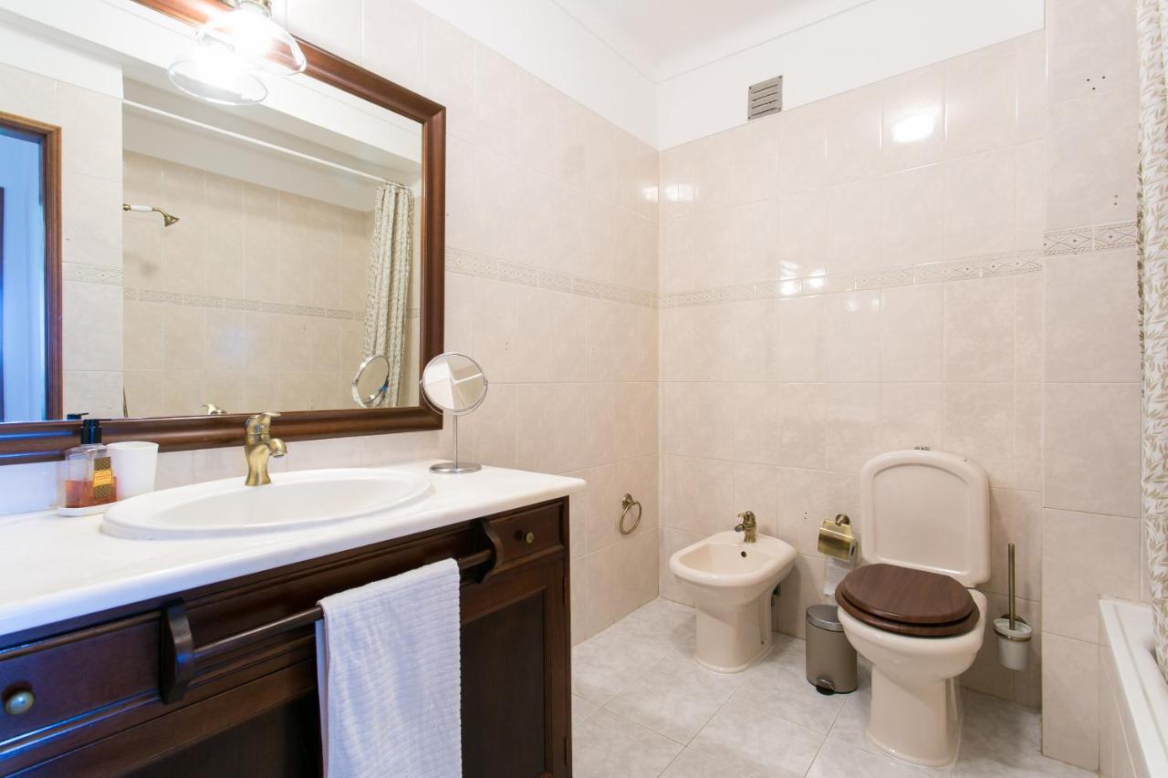 Apartamento Central Setubal Sossegado E Com Luz Bagian luar foto