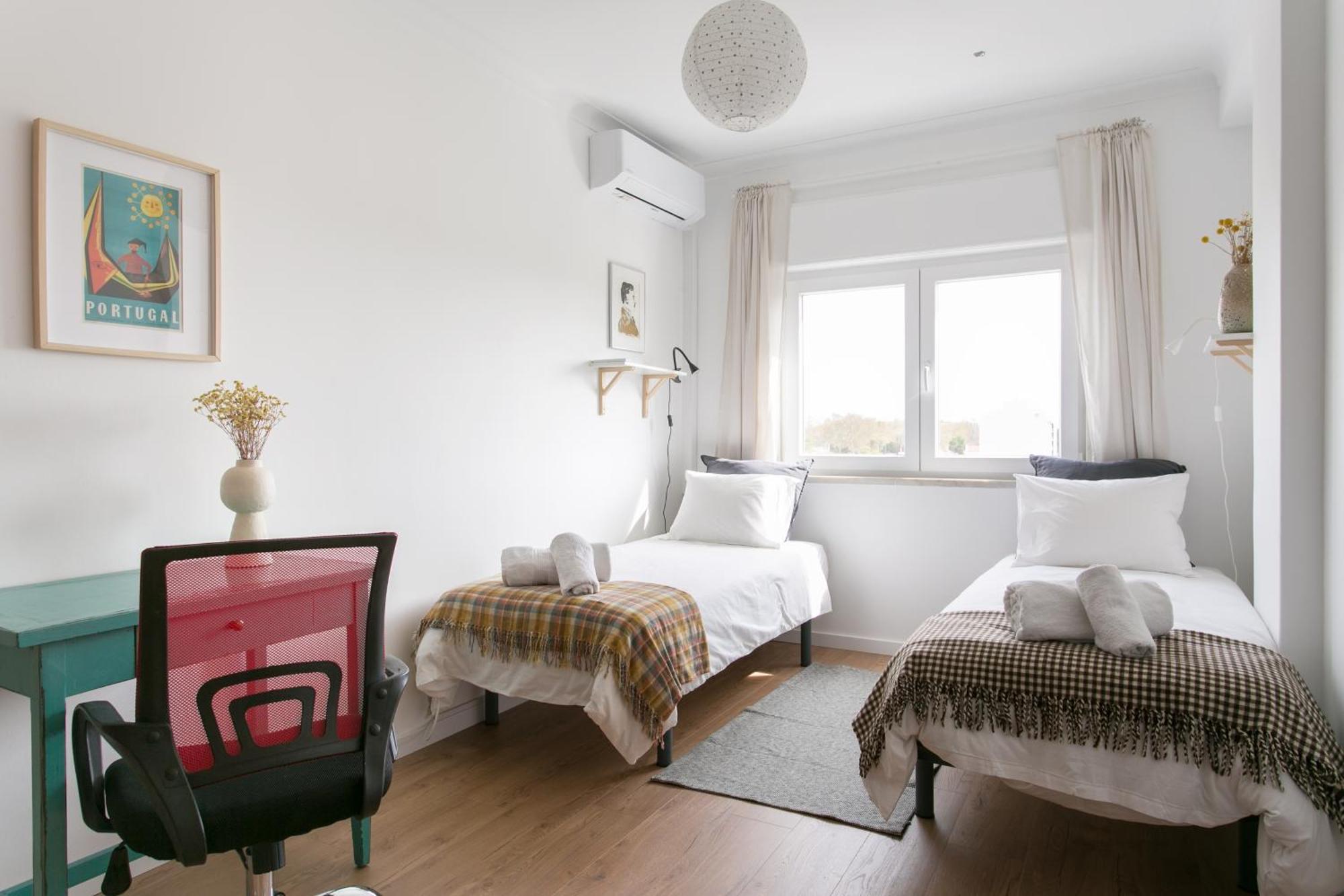 Apartamento Central Setubal Sossegado E Com Luz Bagian luar foto